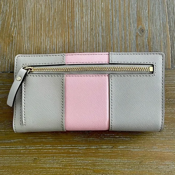 Kate Spade Wallet - Picture 6 of 6